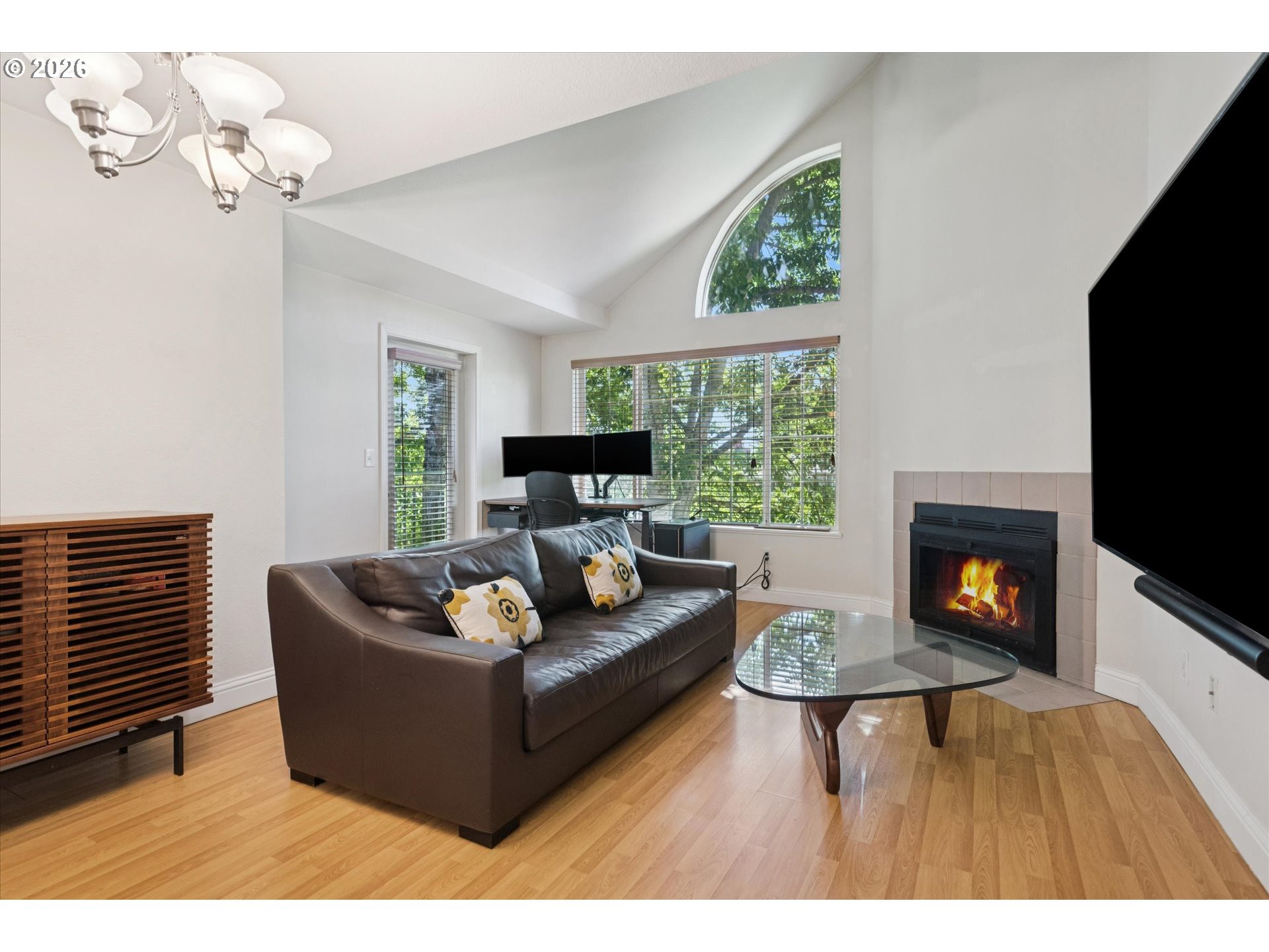 17618 Northwest Springville Road, Unit A8 Portland, OR 97229 - Photo 5 of 37 Living Room
