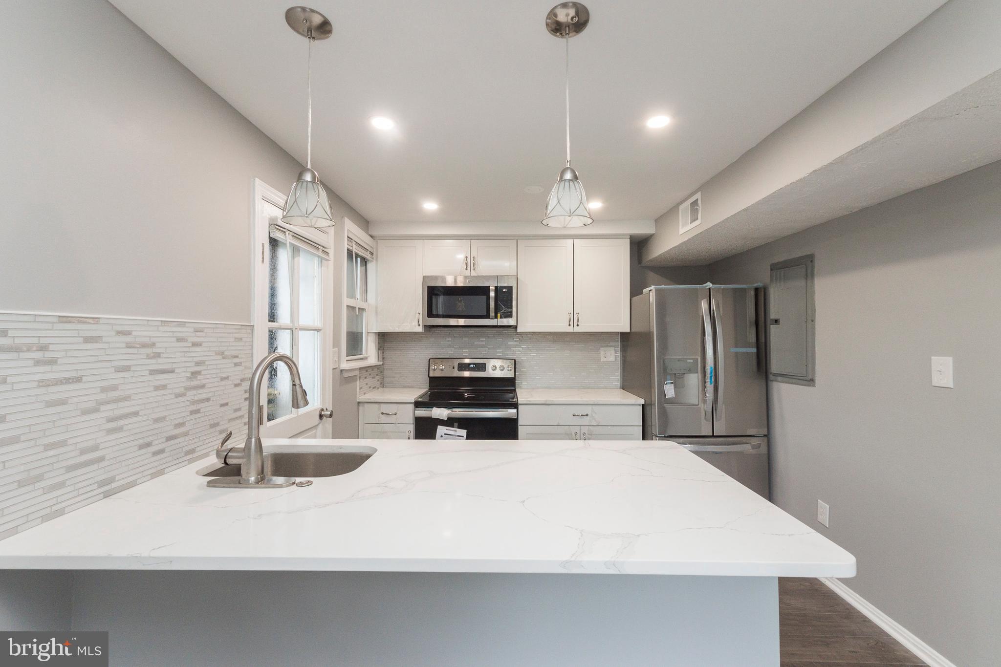 5065 Sheriff Road Northeast Washington, DC 20019 - Photo 3 of 36