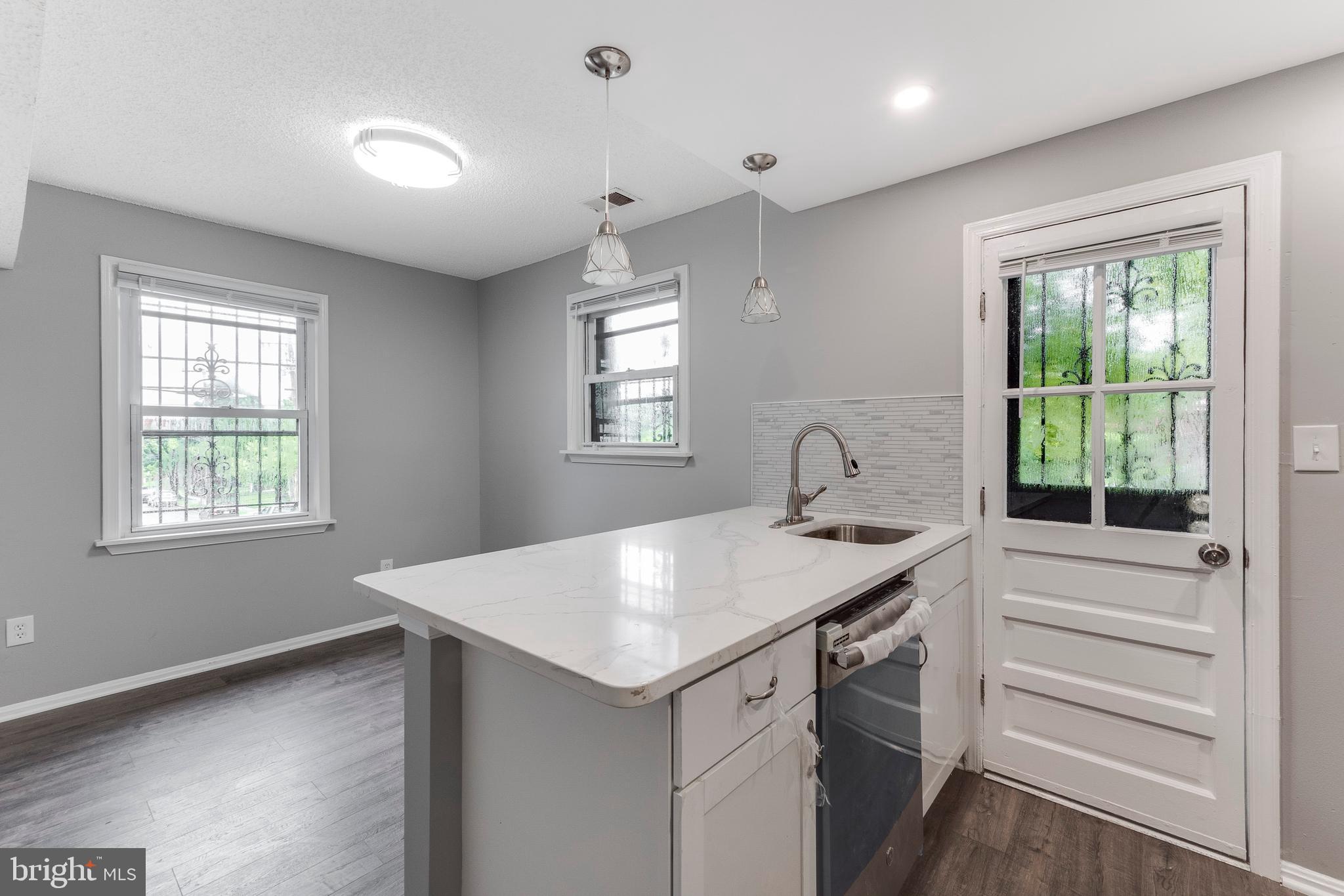 5065 Sheriff Road Northeast Washington, DC 20019 - Photo 7 of 36