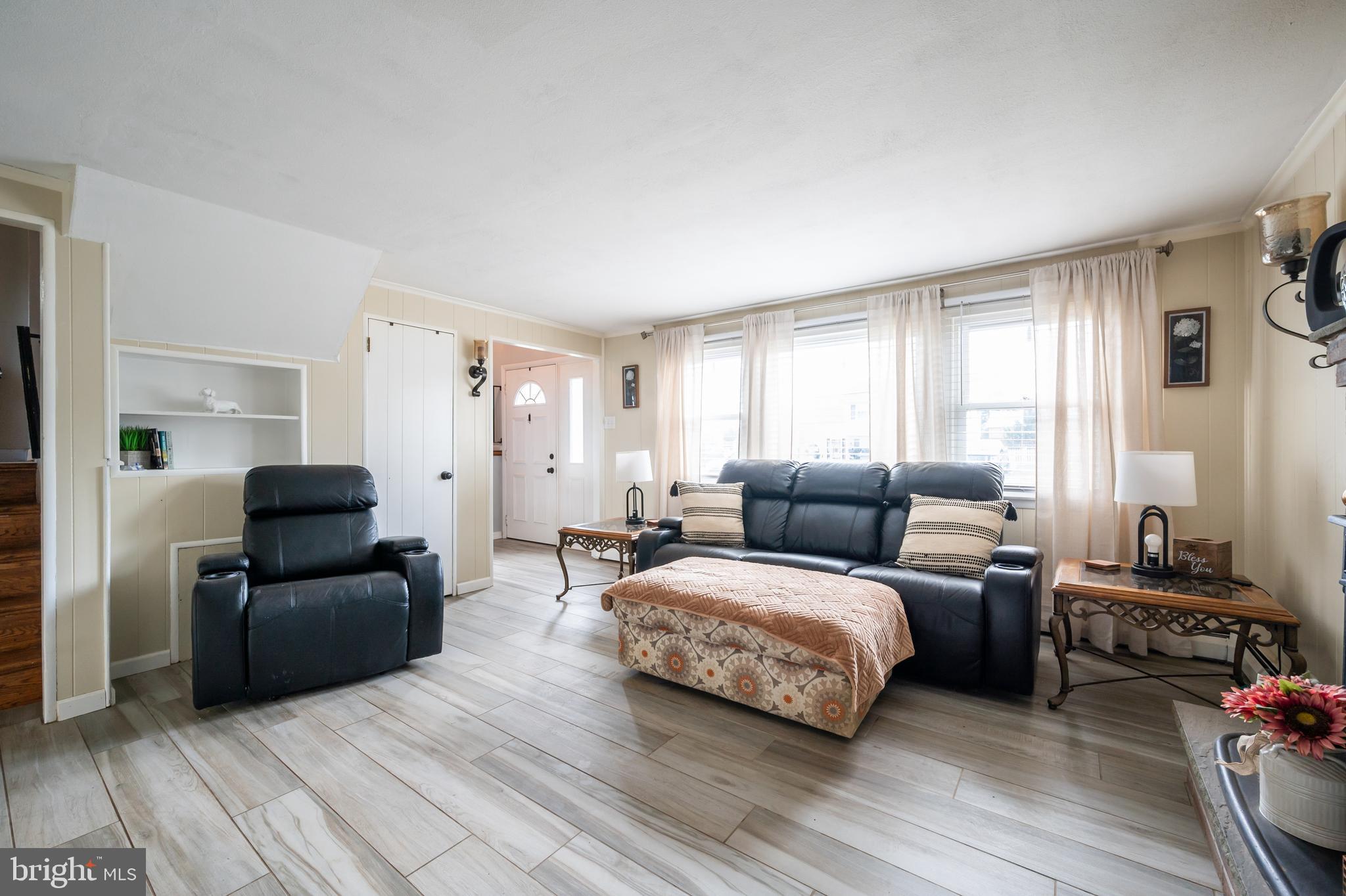 738 Longstreth Road Warminster, PA 18974 - Photo 13 of 30