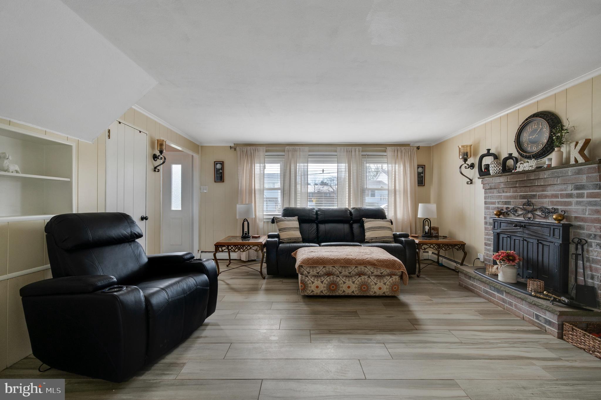 738 Longstreth Road Warminster, PA 18974 - Photo 15 of 30