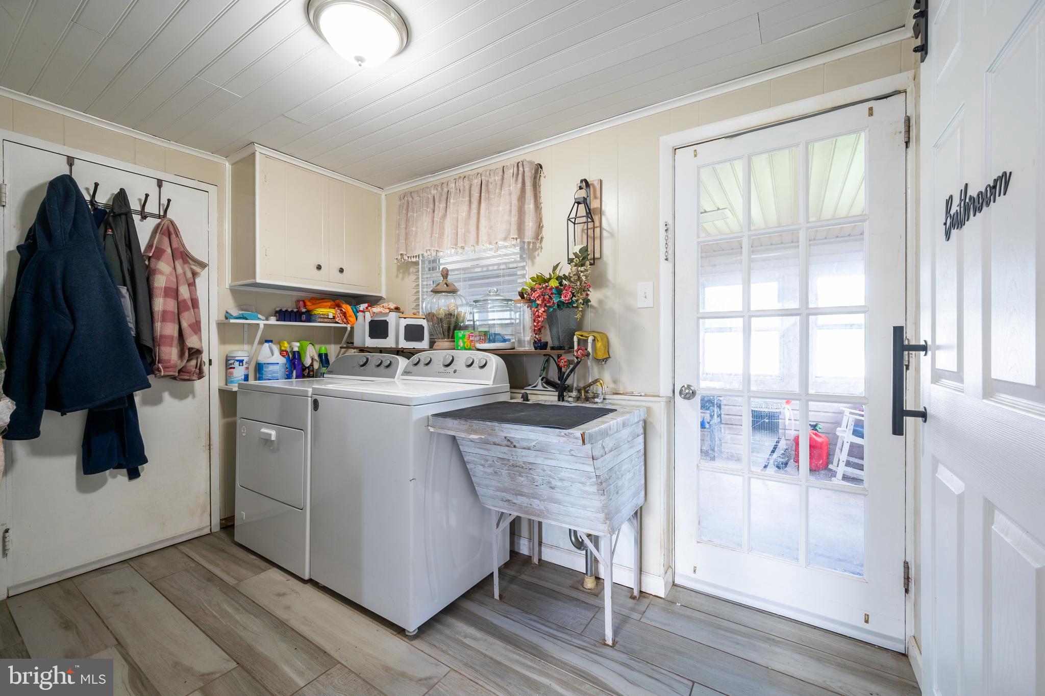 738 Longstreth Road Warminster, PA 18974 - Photo 25 of 30