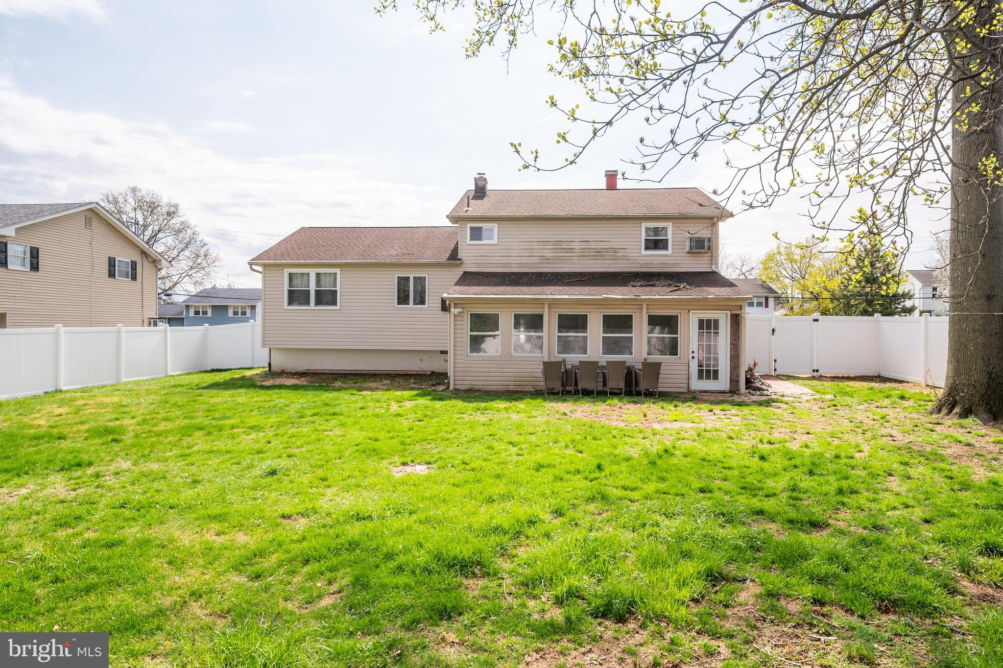 738 Longstreth Road Warminster, PA 18974 - Photo 28 of 30