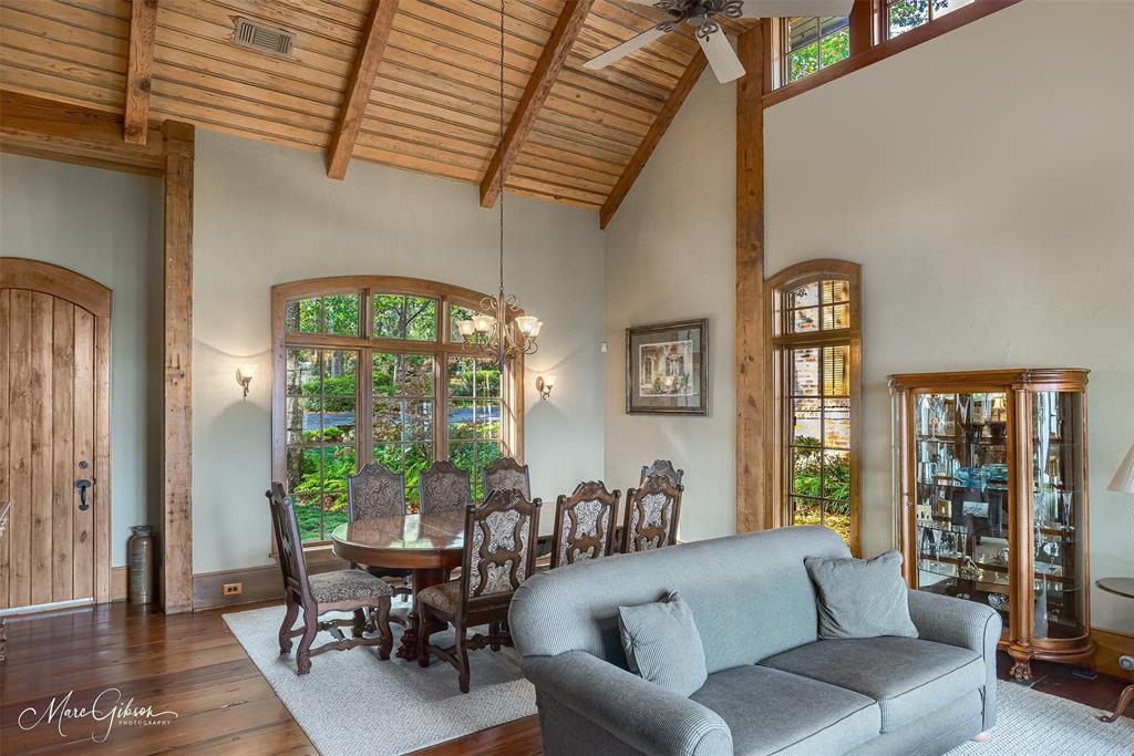 3045 Risinger Drive Shreveport, LA 71119 - Photo 12 of 40 a living room with furniture and a large window