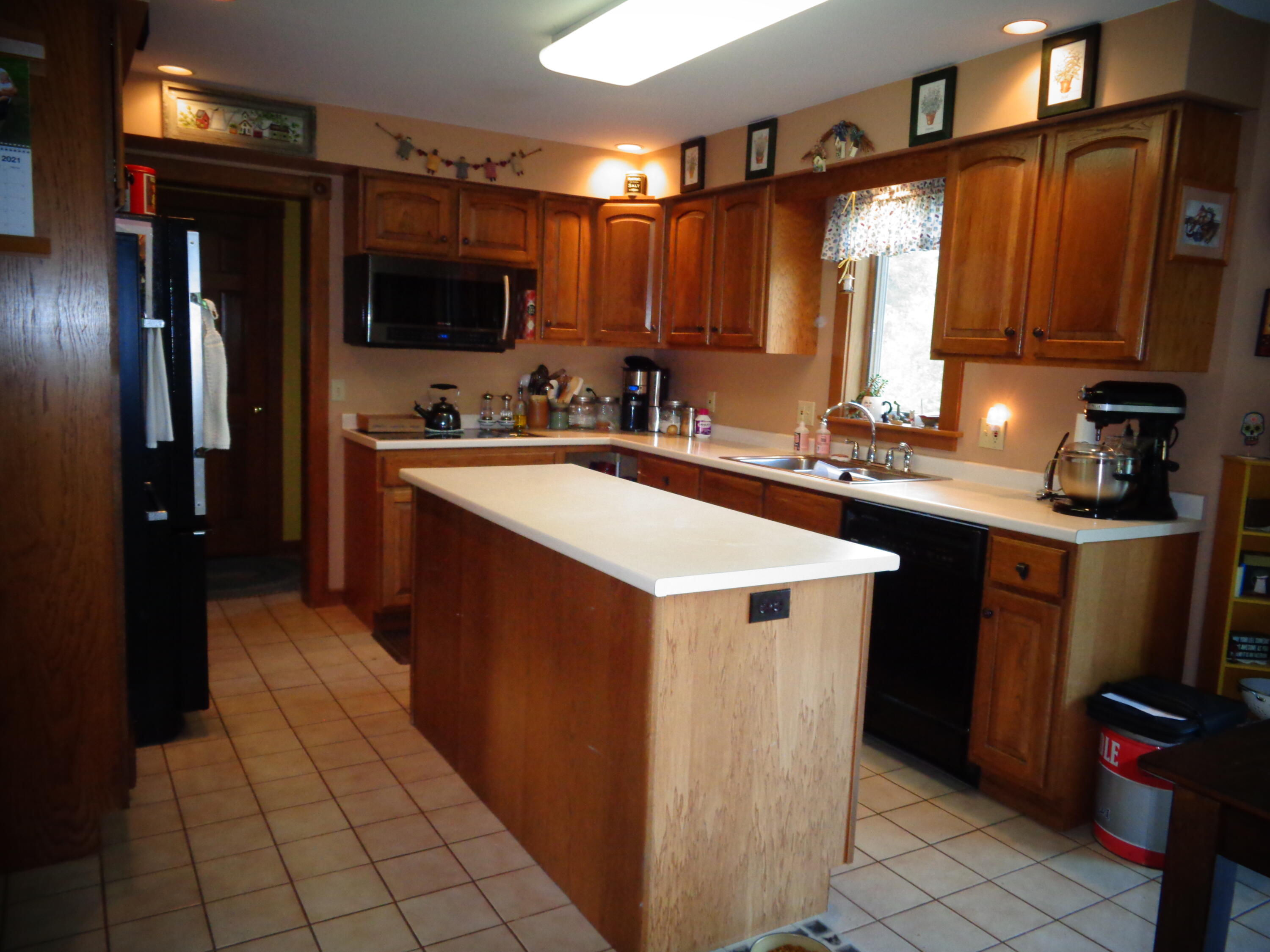 876 Bangor Road Dover-Foxcroft, ME 04426 - Photo 3 of 35 DSC04708