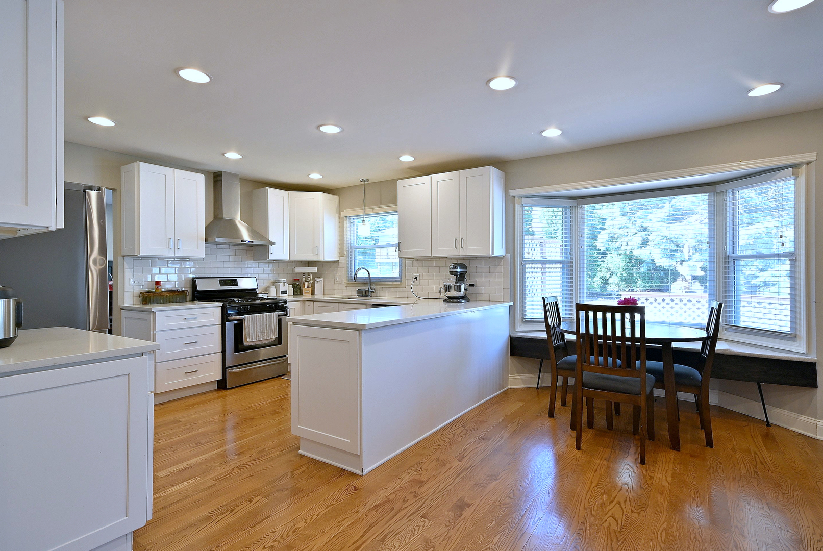 1350 Barnwall Drive Addison, IL 60101 - Photo 19 of 56