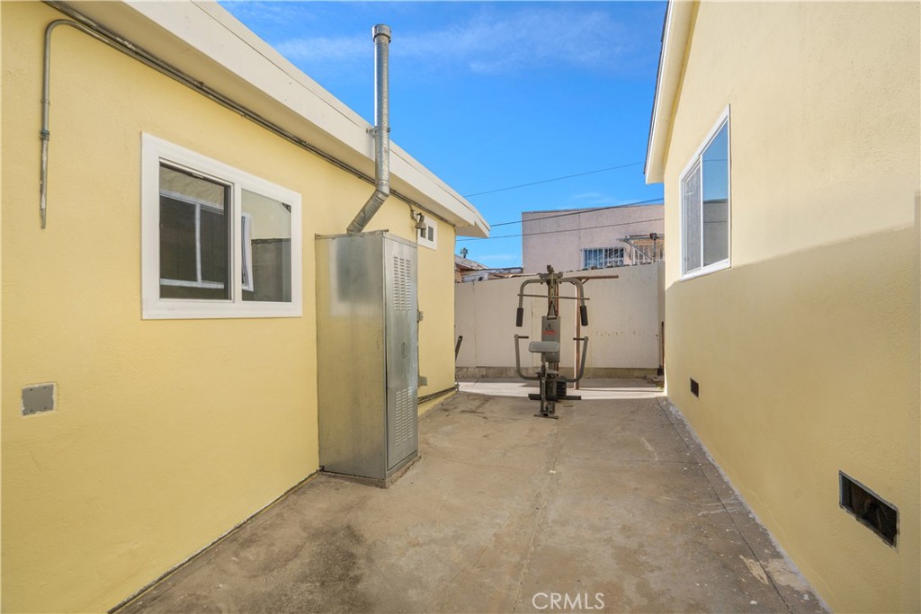 3261 Eagle Street Los Angeles, CA 90063 - Photo 18 of 40 a view of a storage & utility room