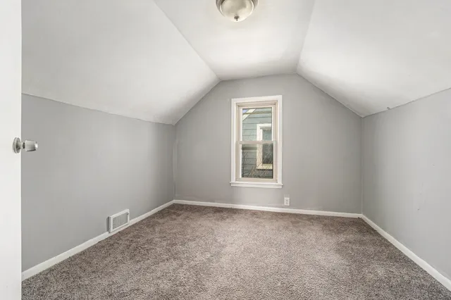 $151,998 | 5993 John Daly Street, Taylor, MI 48180