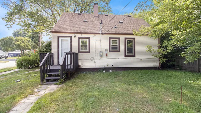 $151,998 | 5993 John Daly Street, Taylor, MI 48180
