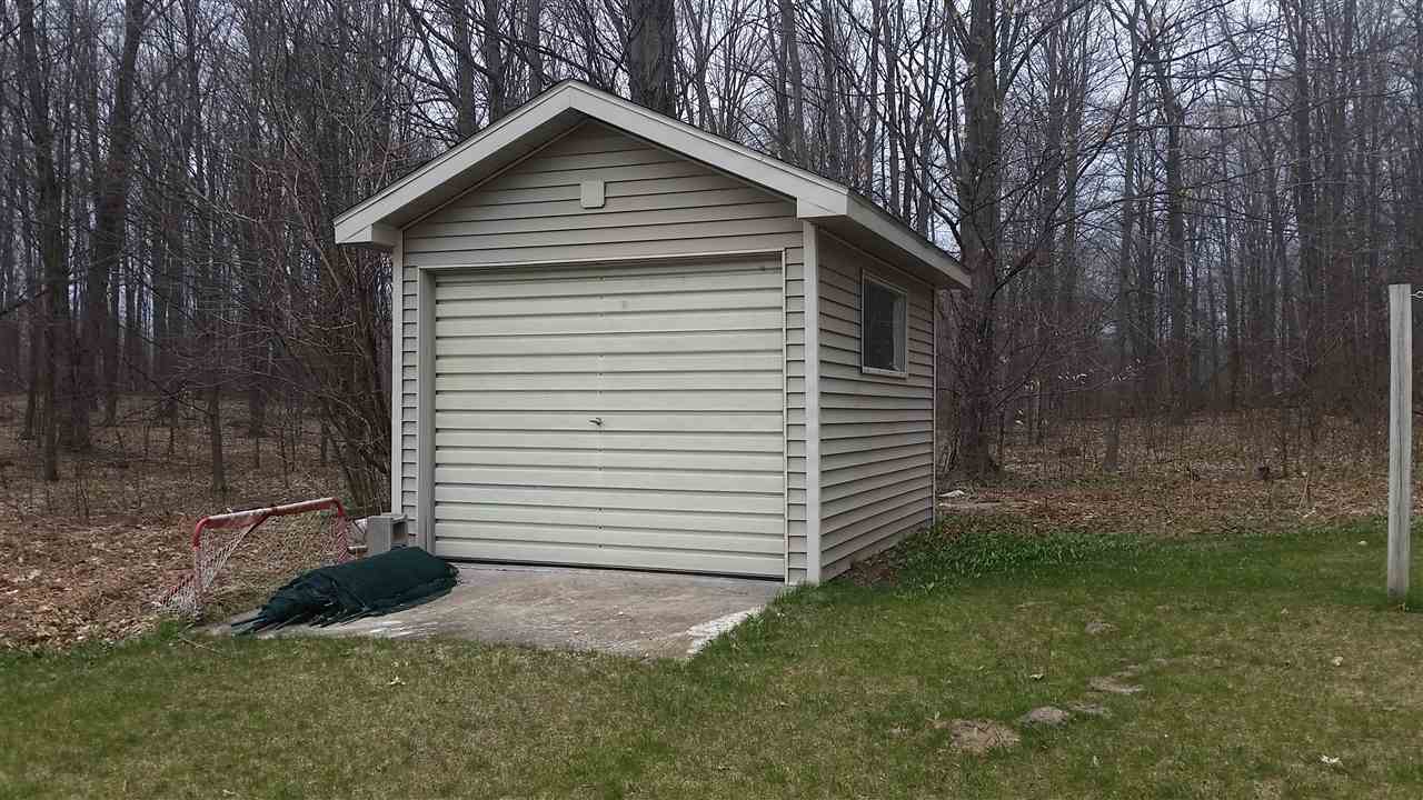 3760 North Pioneer Road Honor, MI 49640 - Photo 23 of 29 1815009-22.JPG