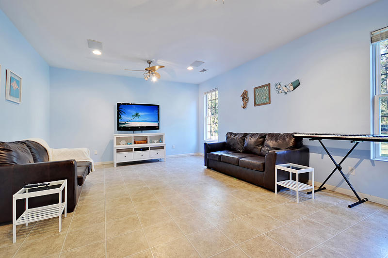 369 Compton Drive Moncks Corner, SC 29461 - Photo 8 of 45 DSC_0933_DSC_0937-copy