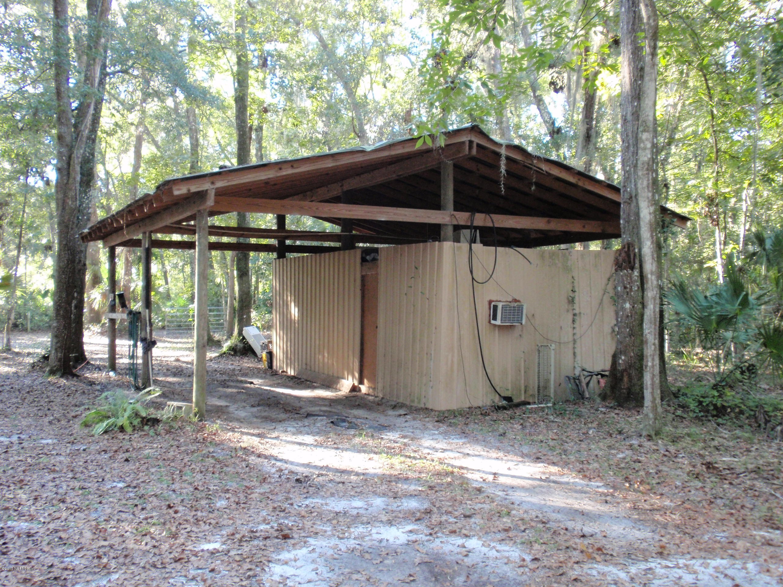 320 East Buffalo Bluff Road Satsuma, FL 32189 - Photo 11 of 15 Storage Building and carport