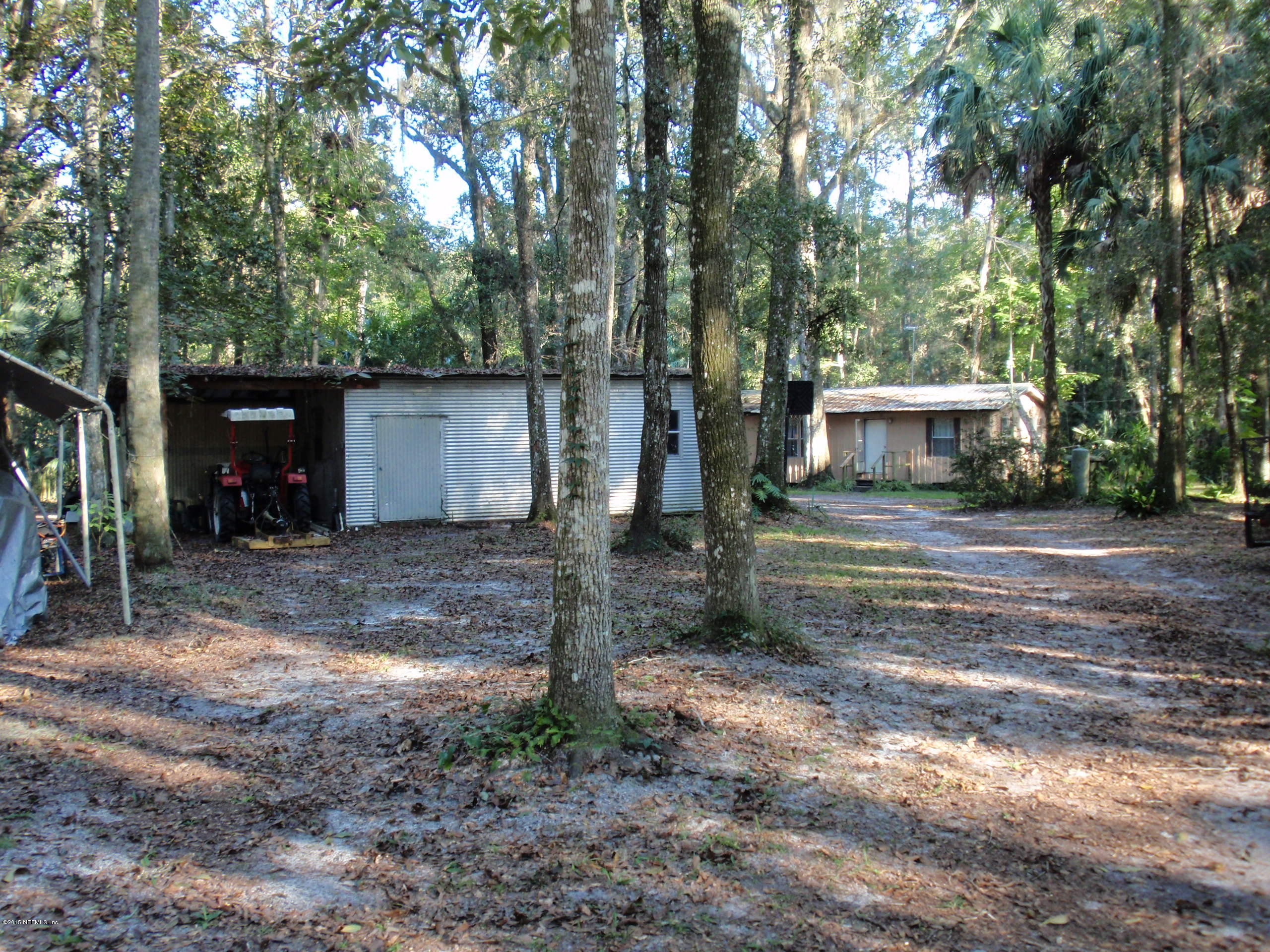 320 East Buffalo Bluff Road Satsuma, FL 32189 - Photo 7 of 15 View from driveway