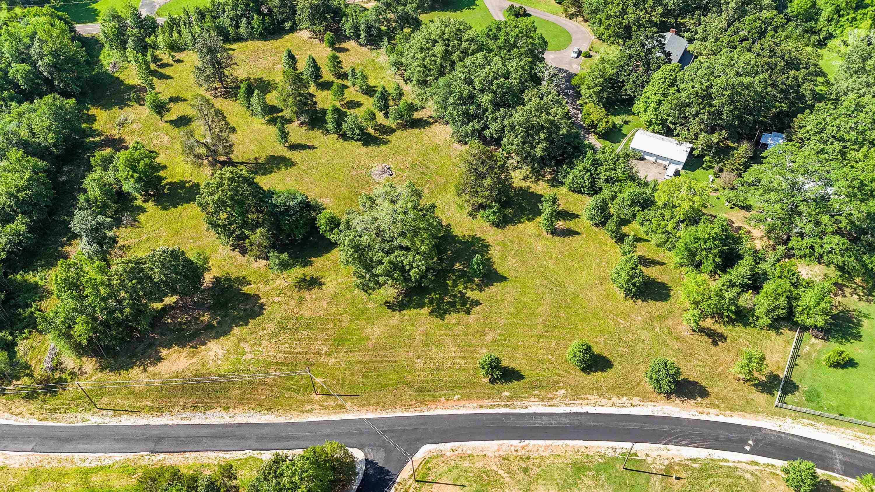 0 Grove Lane Savannah, TN 38372 - Photo 7 of 37 a view of a yard