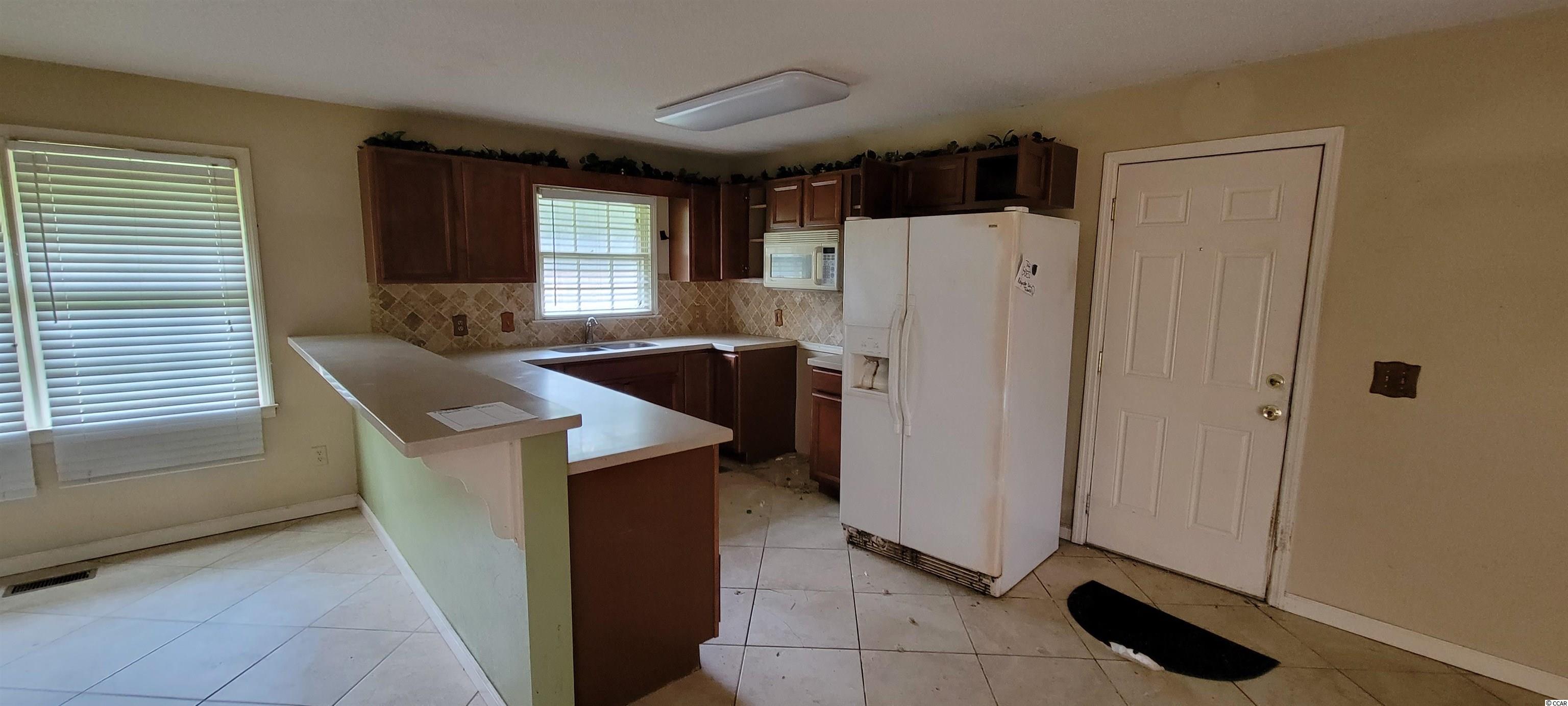 976 County Rd S-22-45 Hemingway, SC 29554 - Photo 3 of 13