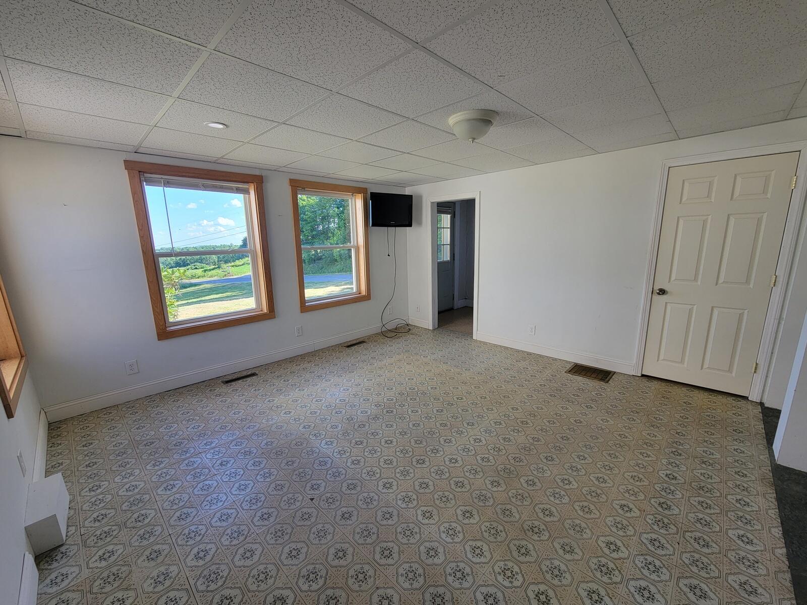 171 Magrath Road Wilton, ME 04294 - Photo 32 of 54 30-OH, Living Room-001