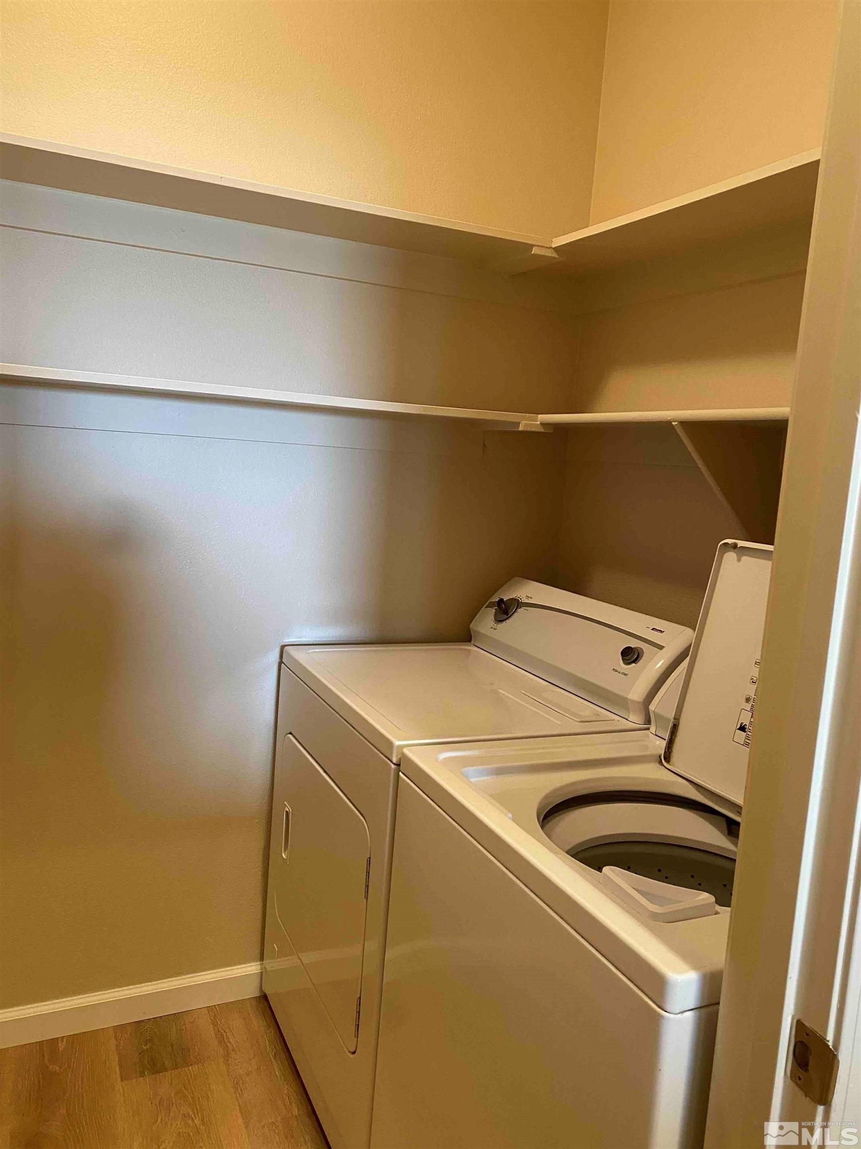 900 S Meadows, Unit 3722 Reno, NV 89521 - Photo 6 of 26 a utility room with dryer and washer