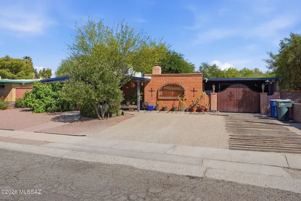 $400,000 | 7216 East Paseo San Andrés, Tucson, AZ 85710