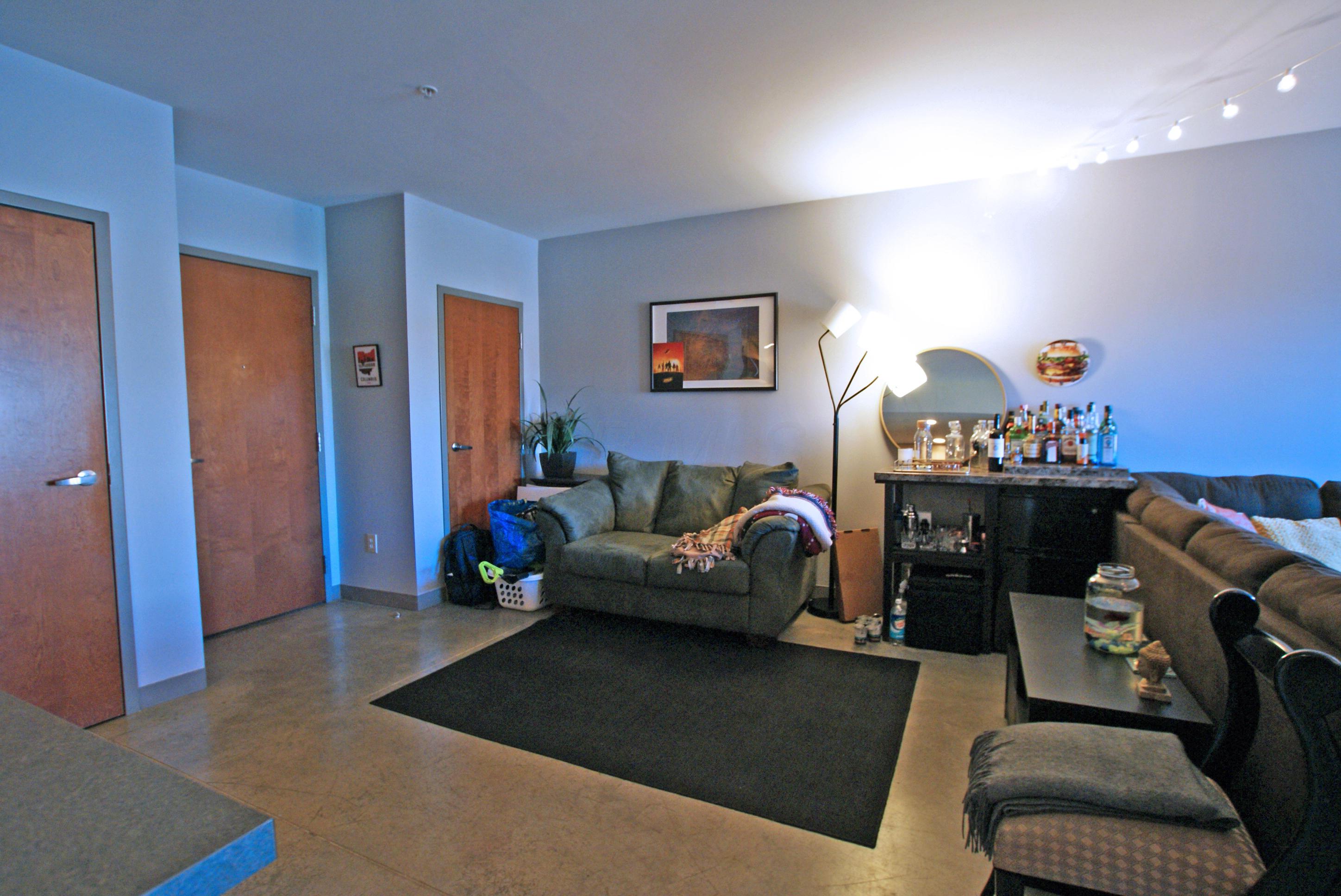 767 North High Street, Unit R202 Columbus, OH 43215 - Photo 3 of 12 Gallery Image 3