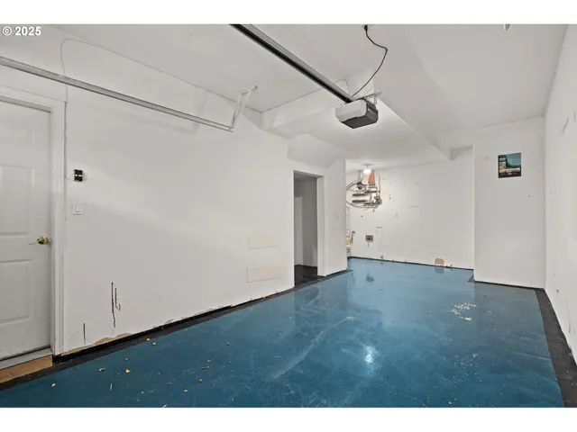 a view of a storage & utility room