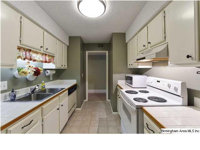 509 Running Brook Road, Unit 509 Birmingham, AL 35226 - Photo 10 of 32