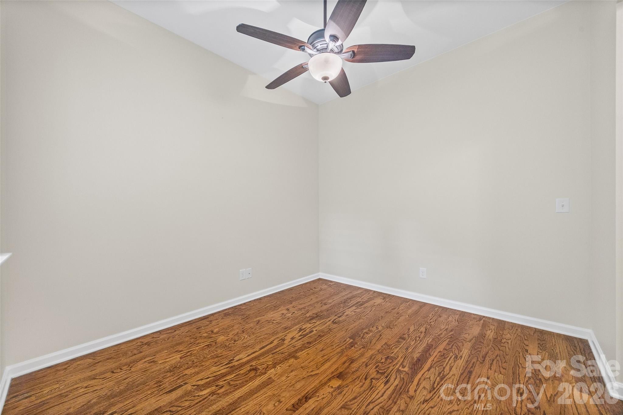 537 Channel Road Clover, SC 29710 - Photo 4 of 29 Gallery Image 4