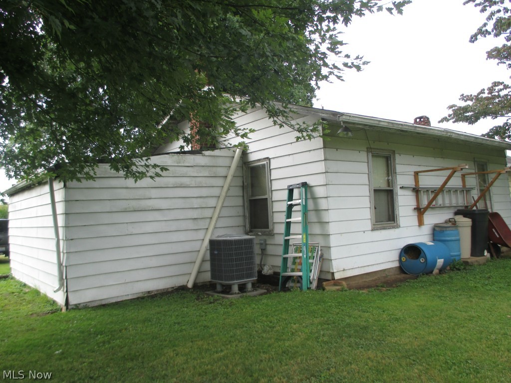 2819 Riverside Park Road Southeast Uhrichsville, OH 44683 - Photo 8 of 8 Gallery Image 8