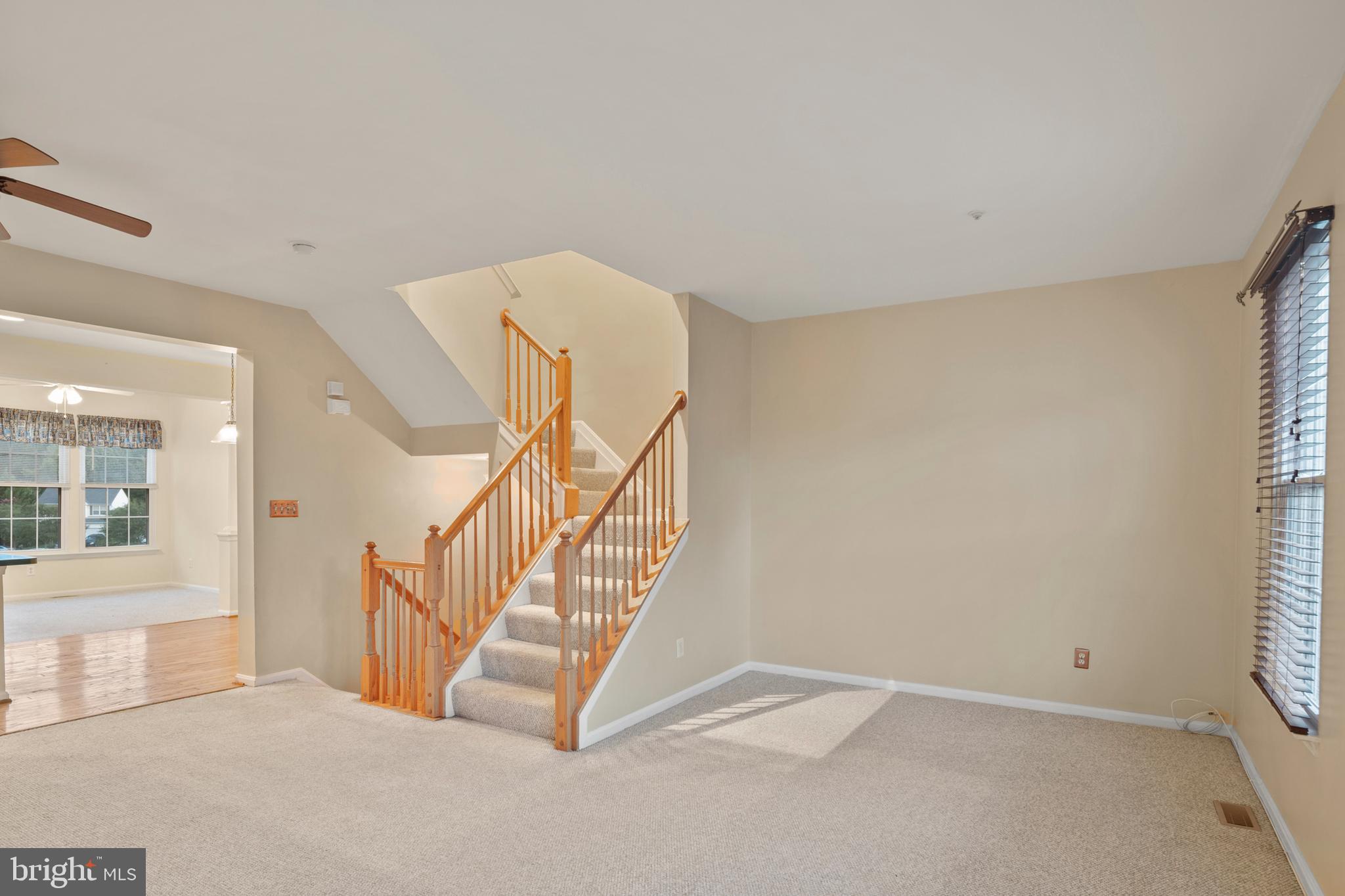 7533 Moraine Drive Hanover, MD 21076 - Photo 12 of 29 Living Dining Room (alt view)