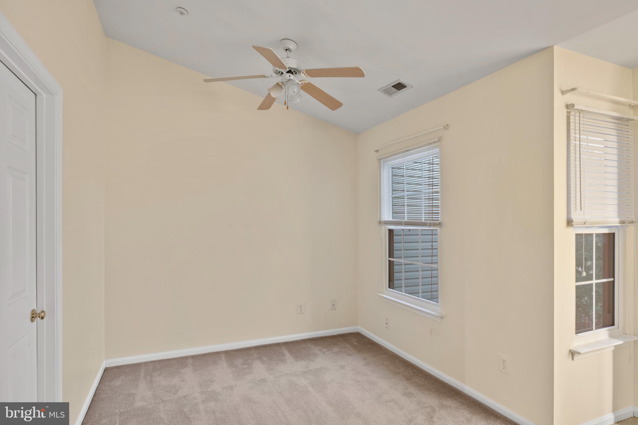7533 Moraine Drive Hanover, MD 21076 - Photo 22 of 29 Primary Bedroom Sitting Area