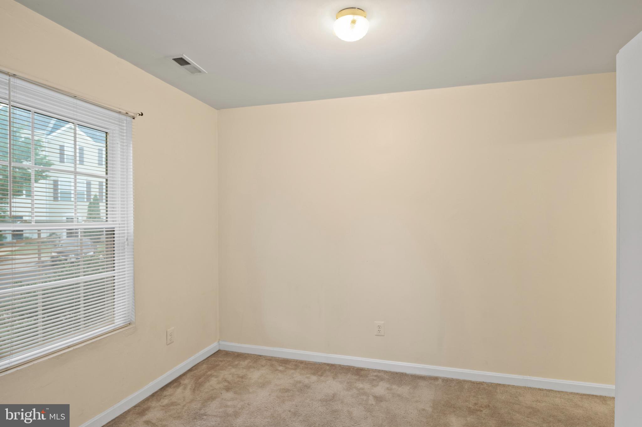 7533 Moraine Drive Hanover, MD 21076 - Photo 6 of 29 Office