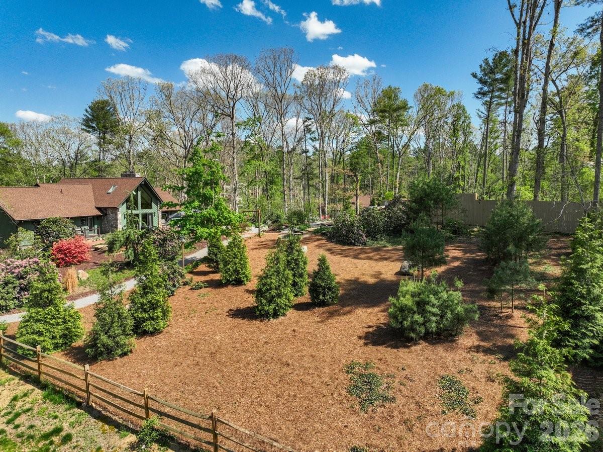 68 Acorn Road Asheville, NC 28804 - Photo 41 of 47 Gallery Image 41