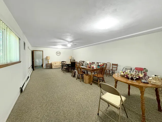 $99,900 | 124 North Whistler Avenue, Unit C4, Freeport, IL 61032