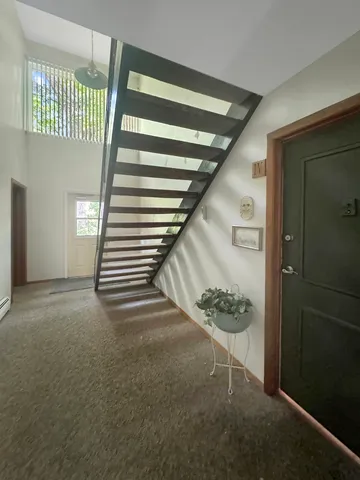 $99,900 | 124 North Whistler Avenue, Unit C4, Freeport, IL 61032