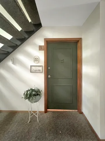 $99,900 | 124 North Whistler Avenue, Unit C4, Freeport, IL 61032