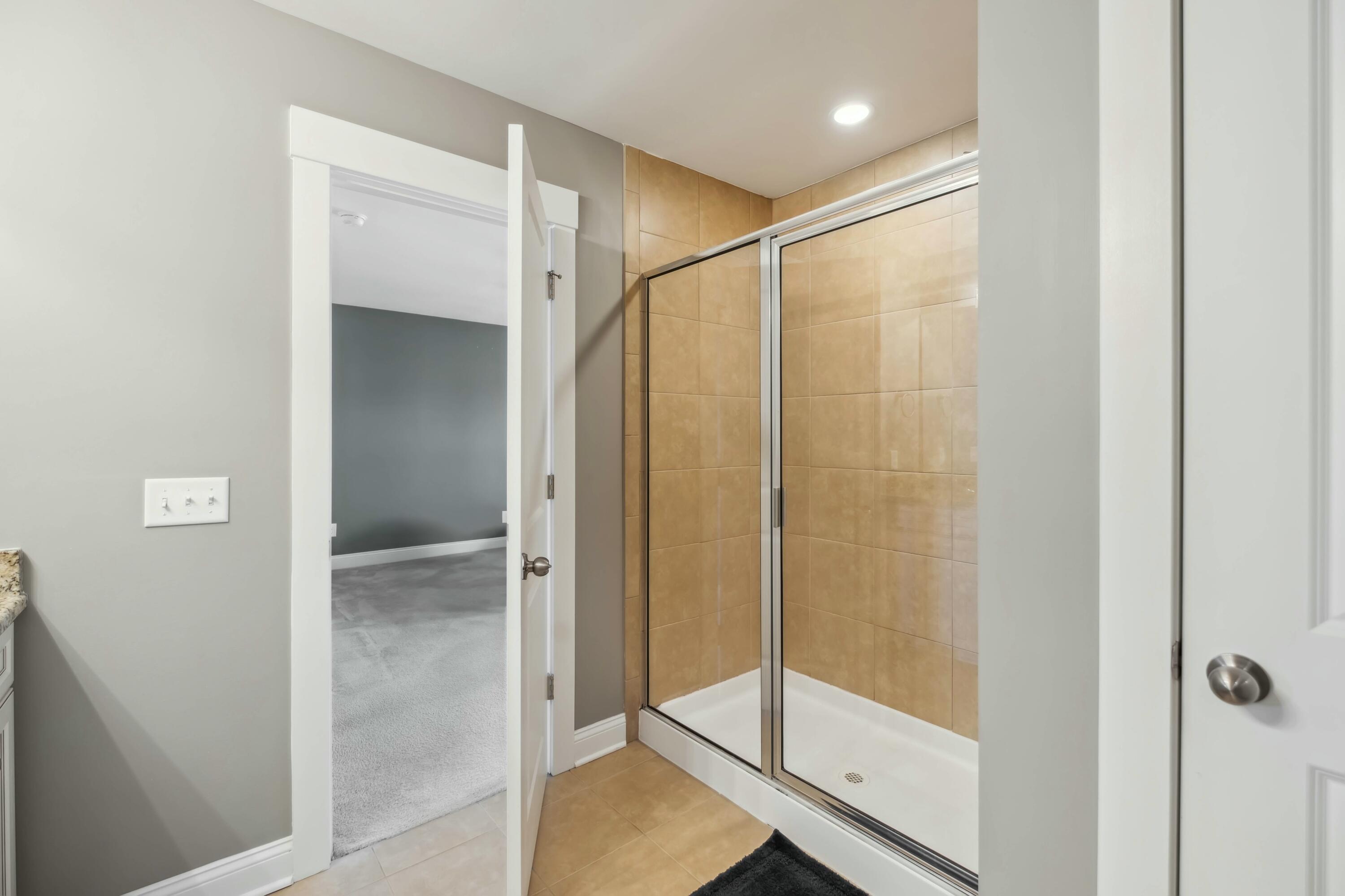 2842 Rutherford Way Charleston, SC 29414 - Photo 24 of 35 Primary Bathroom