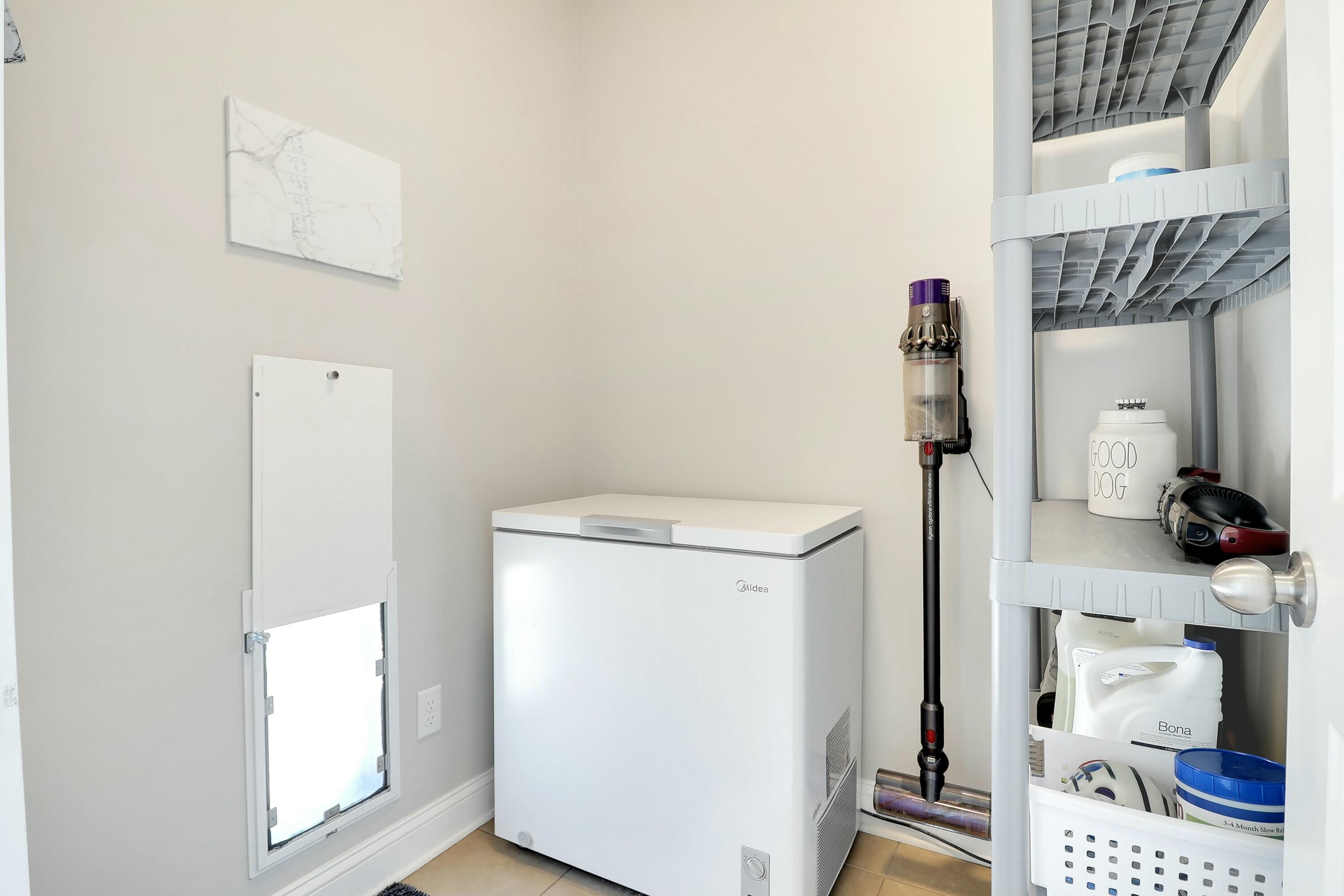 2842 Rutherford Way Charleston, SC 29414 - Photo 29 of 35 Mudroom