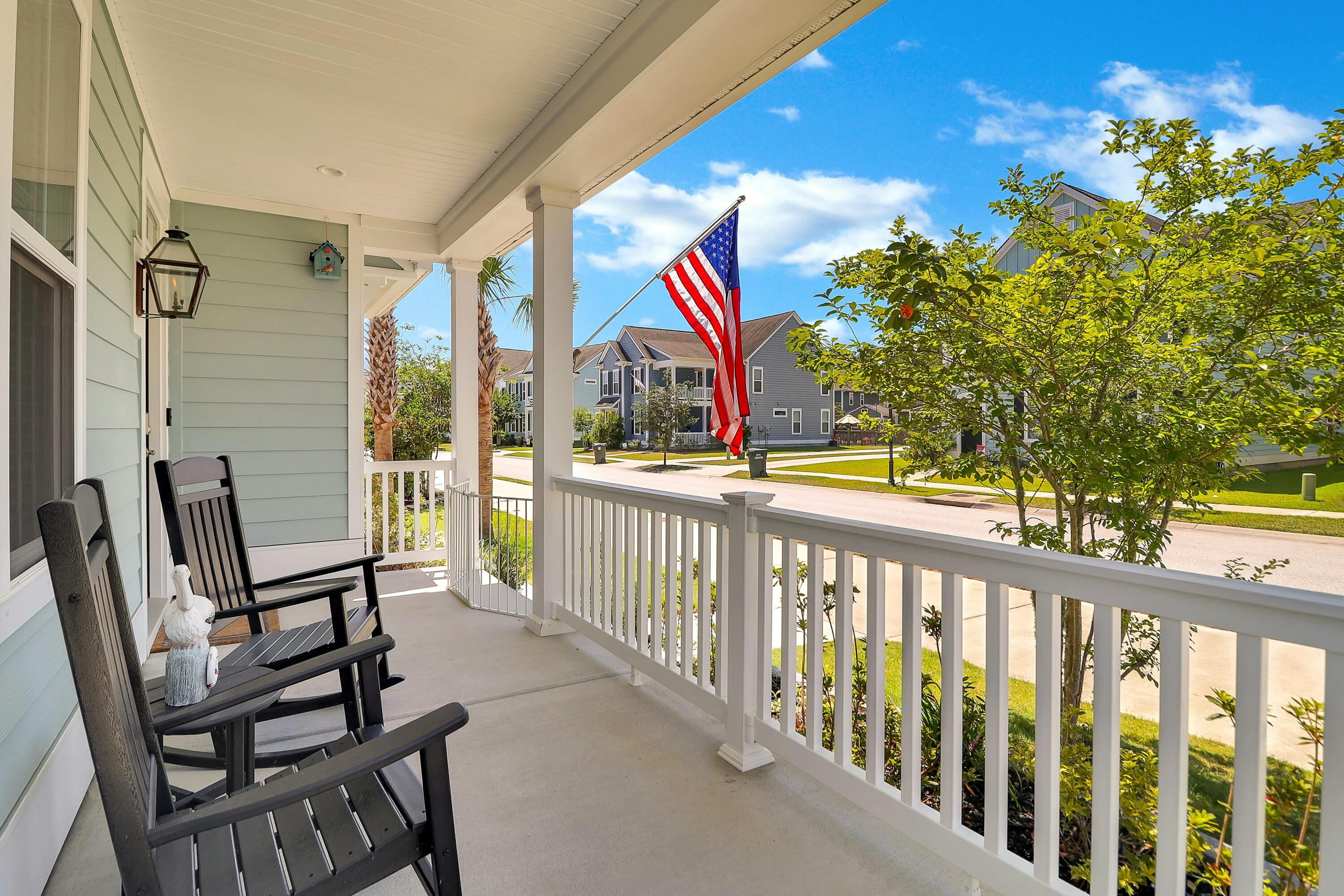 2842 Rutherford Way Charleston, SC 29414 - Photo 3 of 35 Front Porch