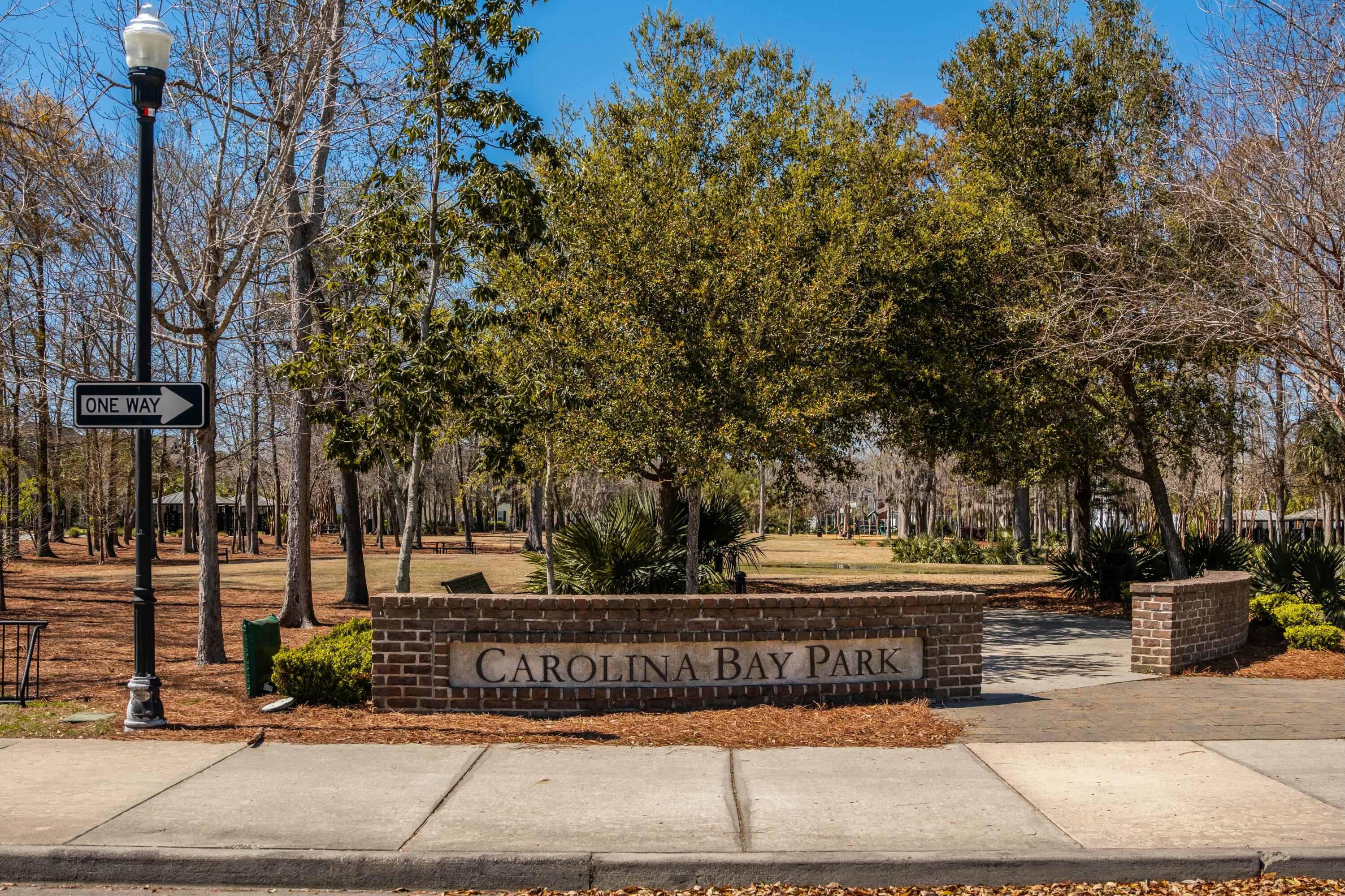 2842 Rutherford Way Charleston, SC 29414 - Photo 32 of 35 Carolina Bay Entrance