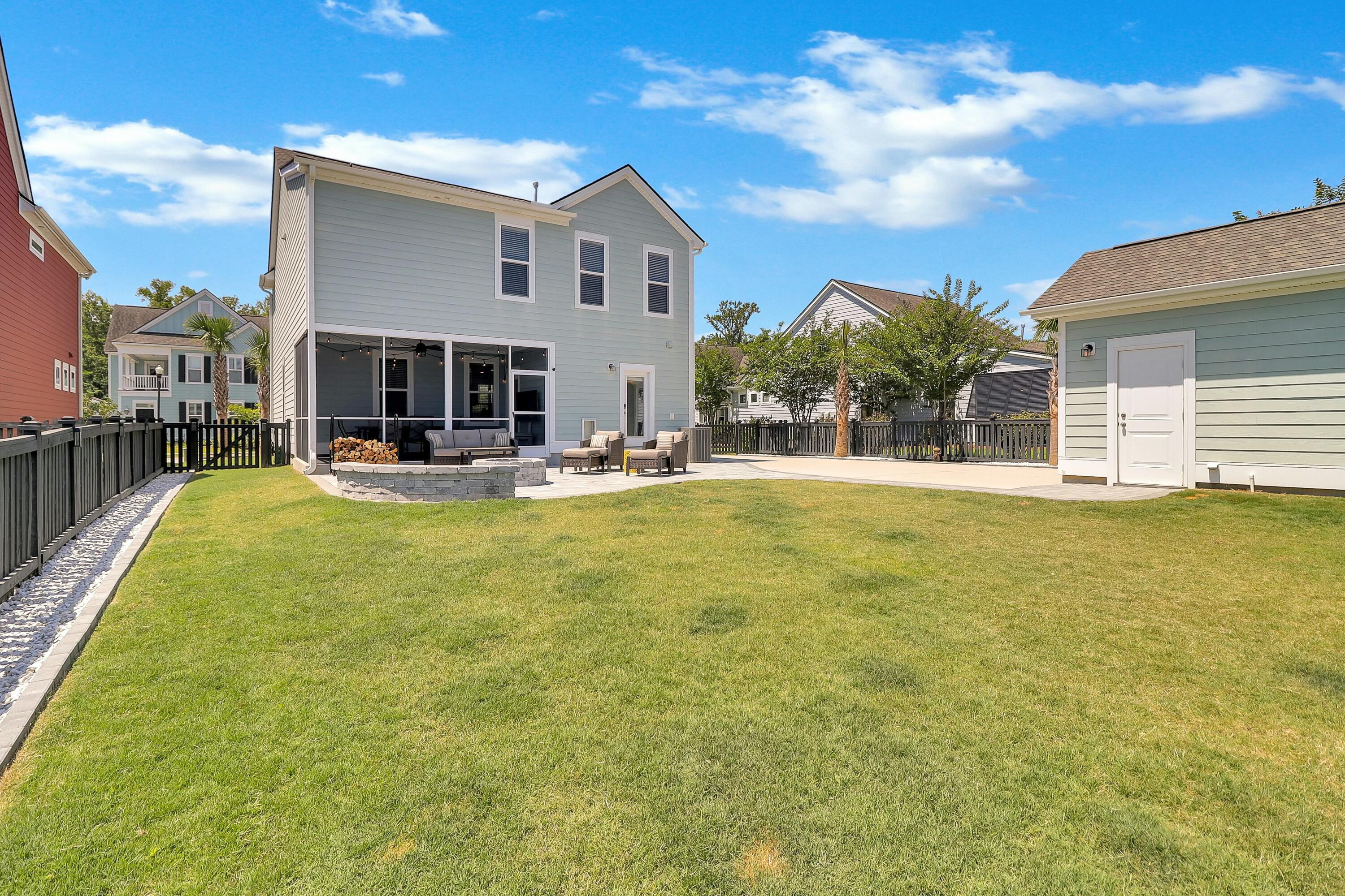 2842 Rutherford Way Charleston, SC 29414 - Photo 7 of 35 Backyard