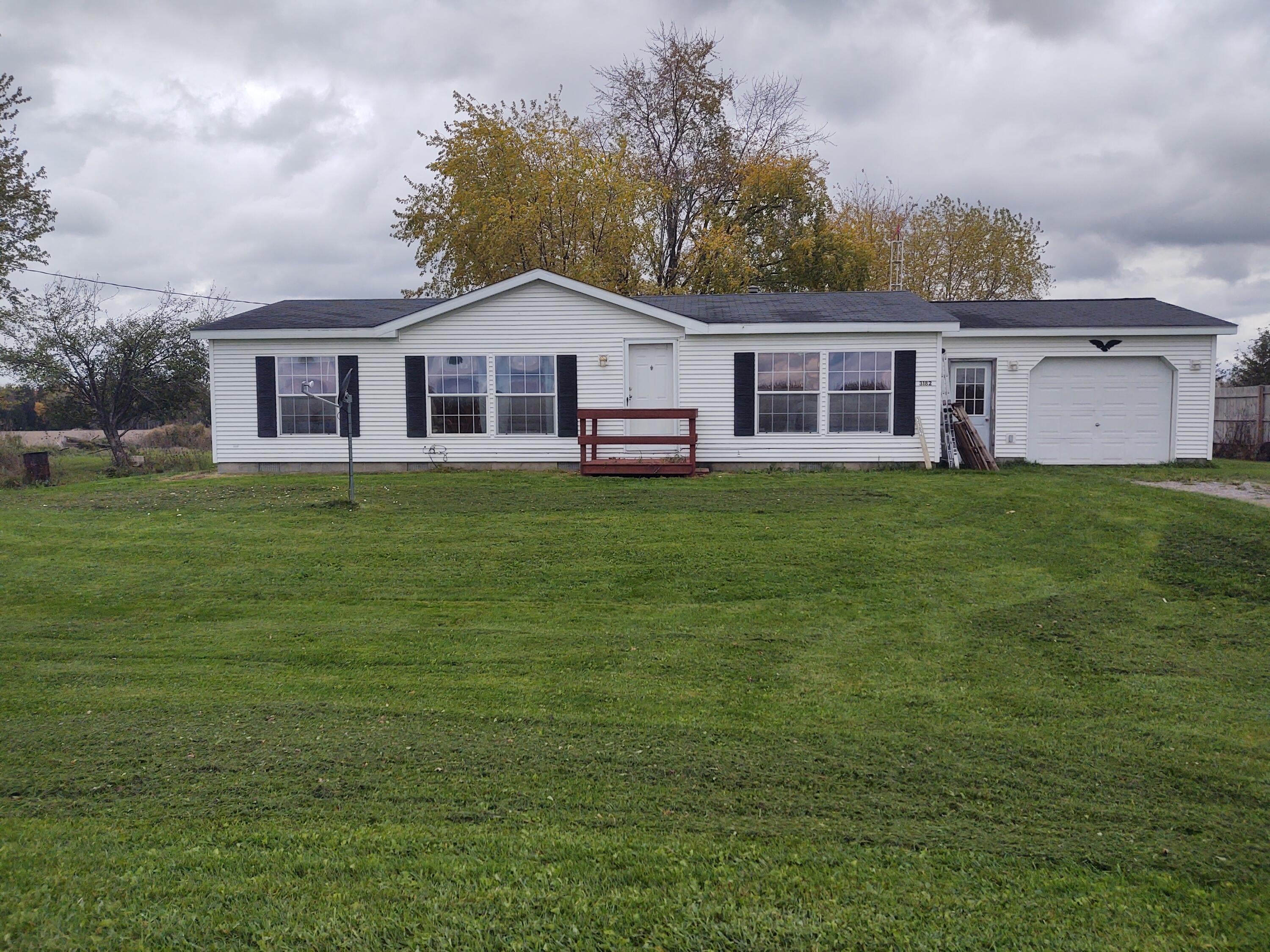 3182 Arbuckle Road Lachine, MI 49753 - Photo 1 of 23 Gallery Image 1