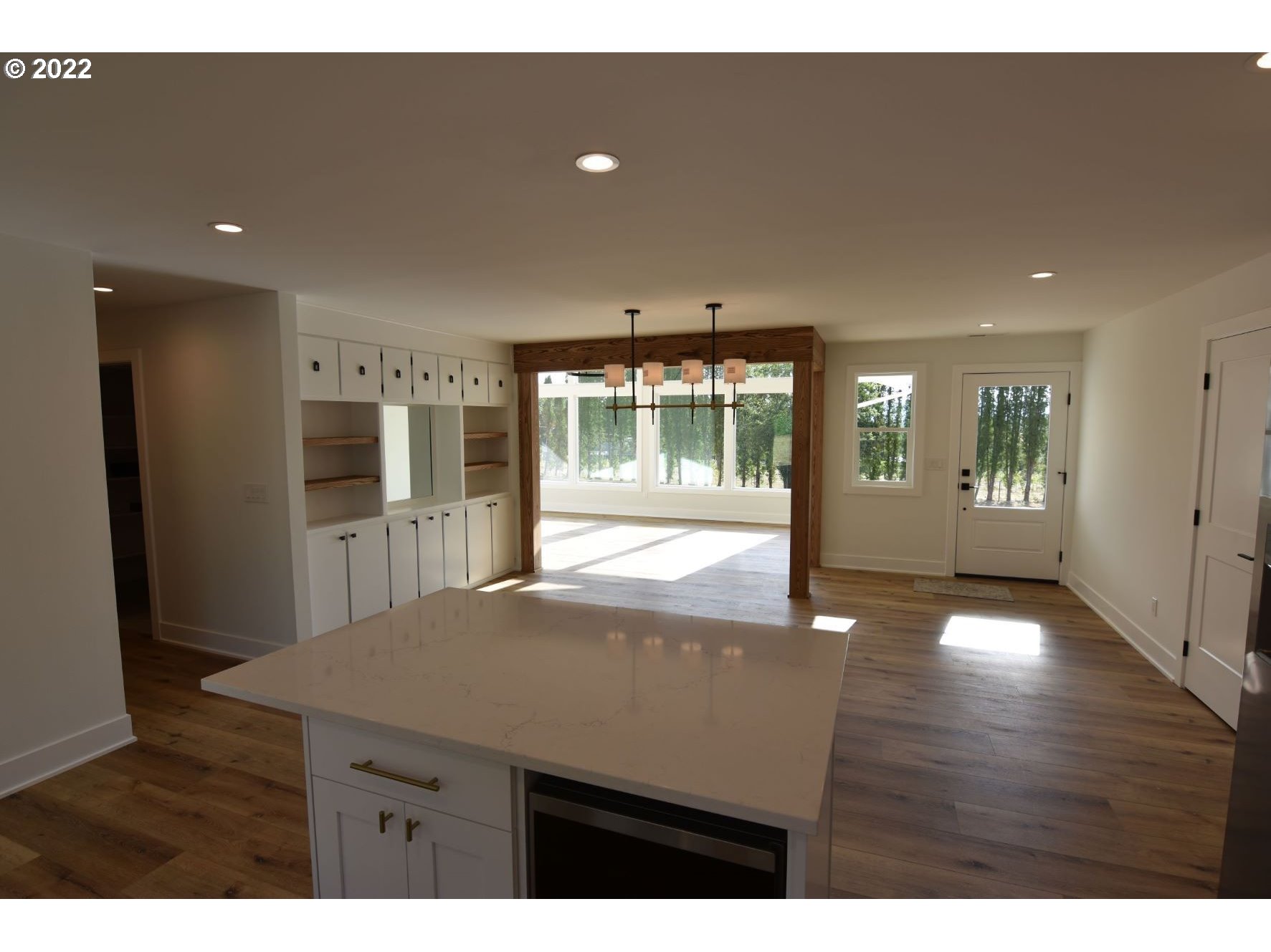 21600 Northeast Sunnycrest Road Newberg, OR 97132 - Photo 9 of 22 Gallery Image 9