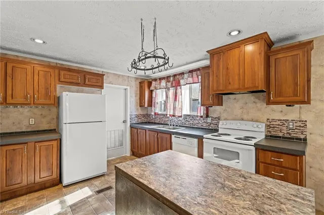 $199,900 | 1060 Beckham Road, Salisbury, NC 28147