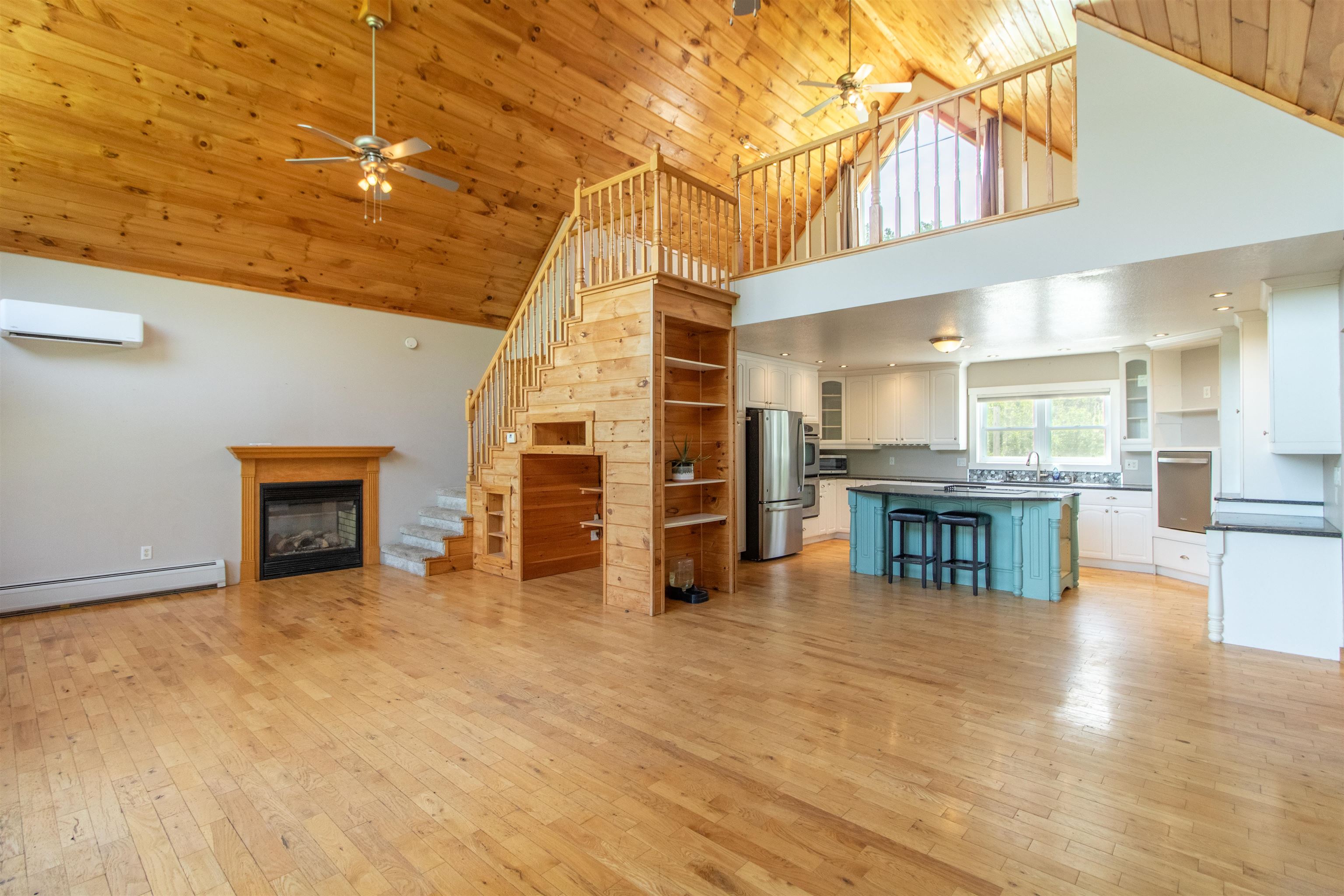 2111 Beebe Road Derby, VT 05855 - Photo 7 of 44