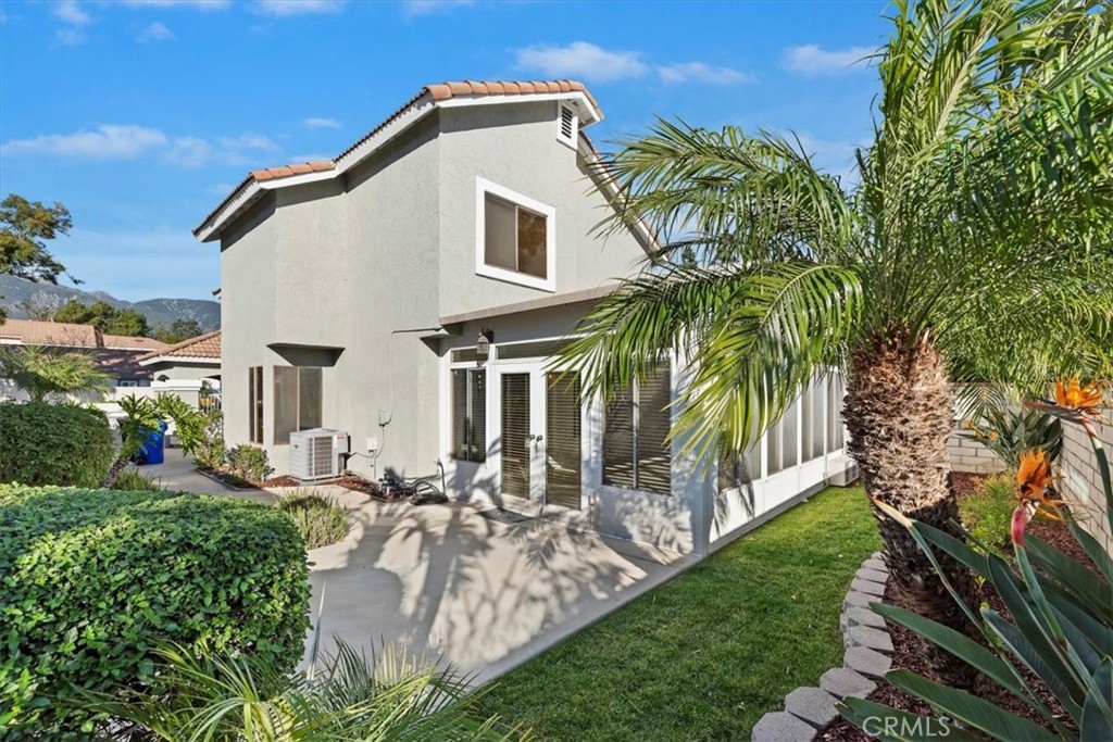 11259 Drake Street Rancho Cucamonga, CA 91701 - Photo 34 of 37 Side and Rear Yard w/Planter