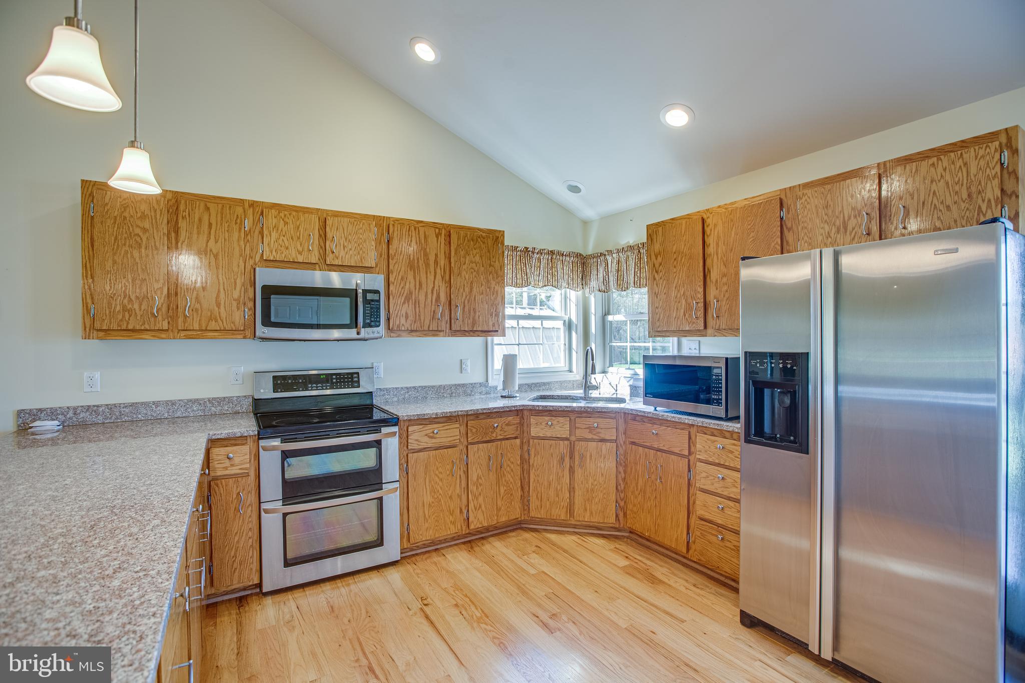 19249 York Road Stevensburg, VA 22741 - Photo 12 of 26 Kitchen View 3