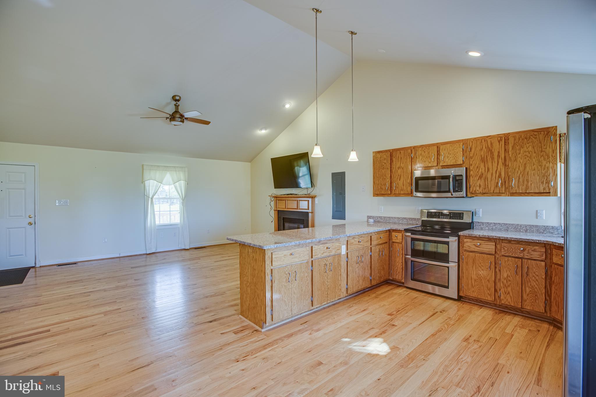 19249 York Road Stevensburg, VA 22741 - Photo 10 of 26 Kitchen