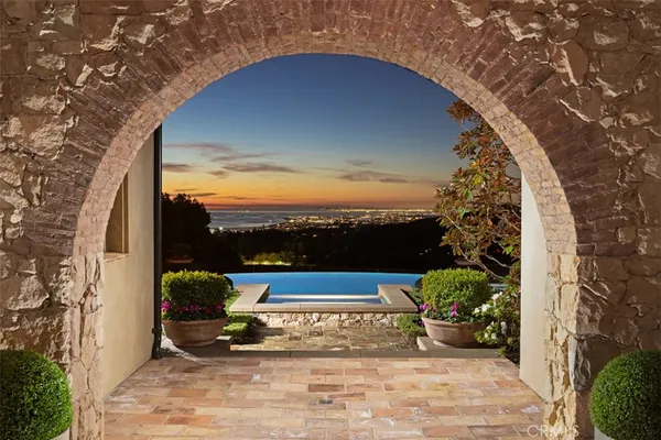 $46,500,000 | 1 Clear Water, Newport Coast, CA 92657