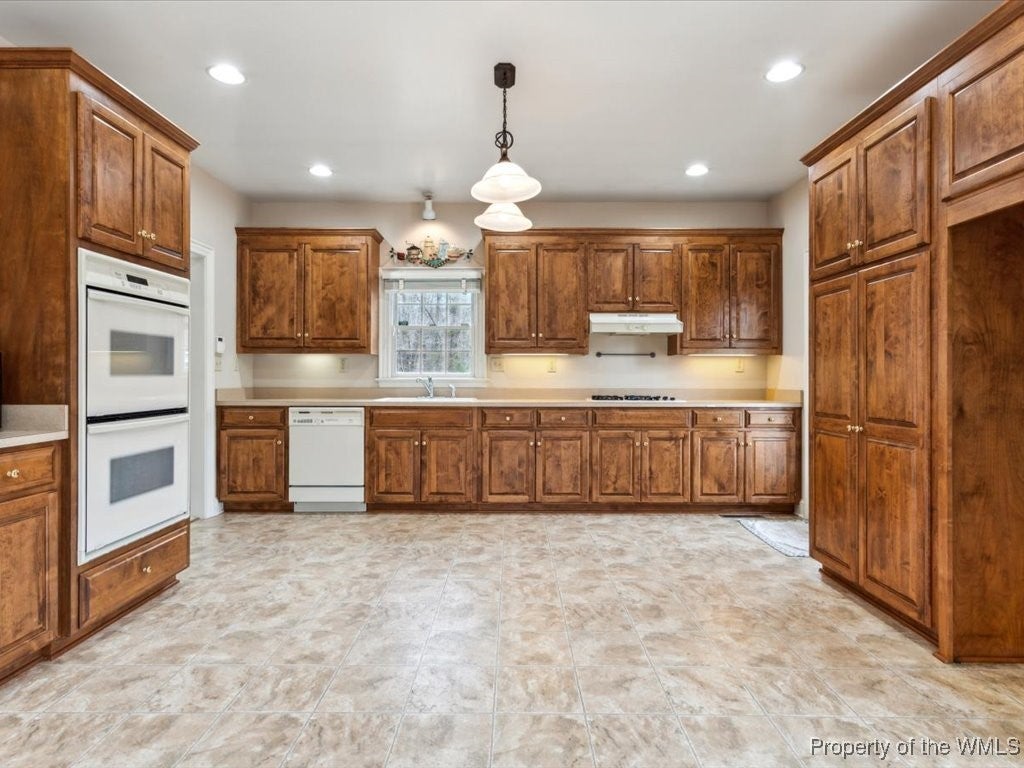 18590 Plank Road Courtland, VA 23837 - Photo 12 of 48 Gallery Image 12