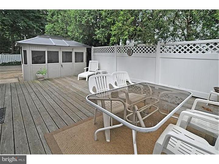 414 Valley View Road Willow Grove, PA 19090 - Photo 23 of 25 Deck