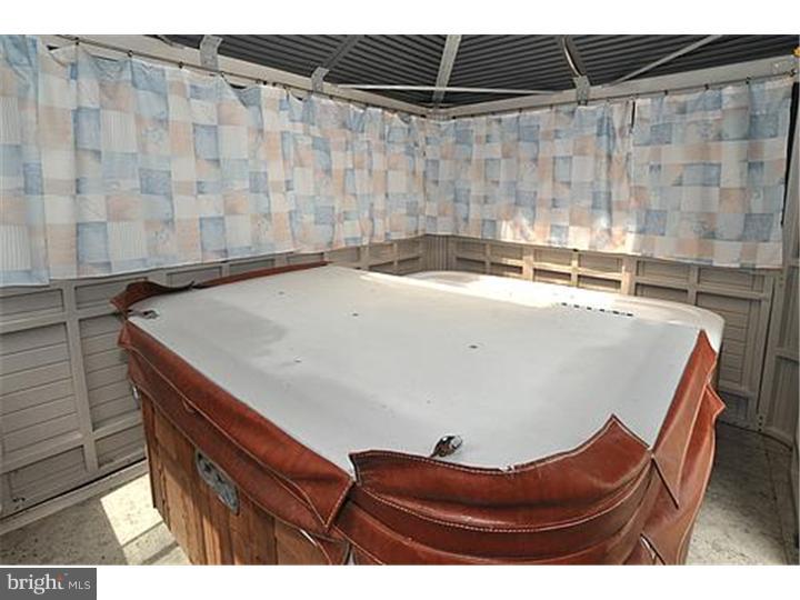 414 Valley View Road Willow Grove, PA 19090 - Photo 24 of 25 Hot Tub